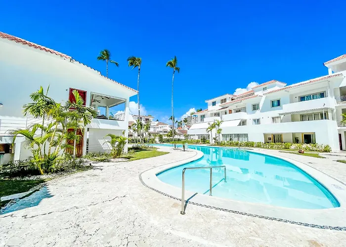 Resort Beach Condo-Hotel With Villas & Private Apartments Wifi Bbq Beach Club & Spa