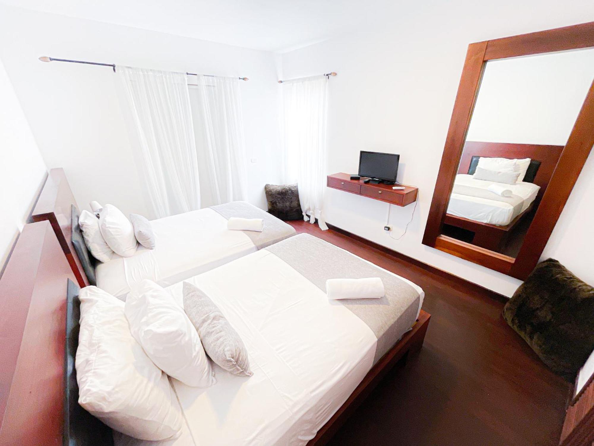 Resort Condo-hotel With & Private Wifi Bbq Club & 5*